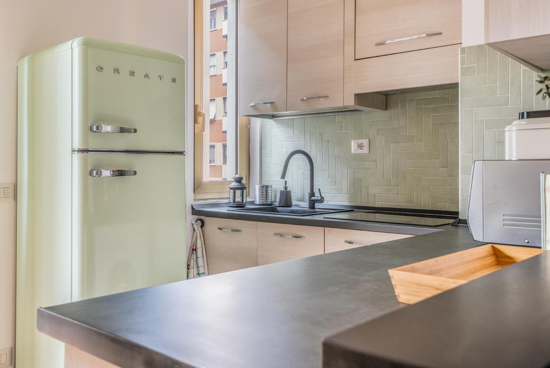 Apartamento 4 Pax Wi-fi Lorenteggio Milán