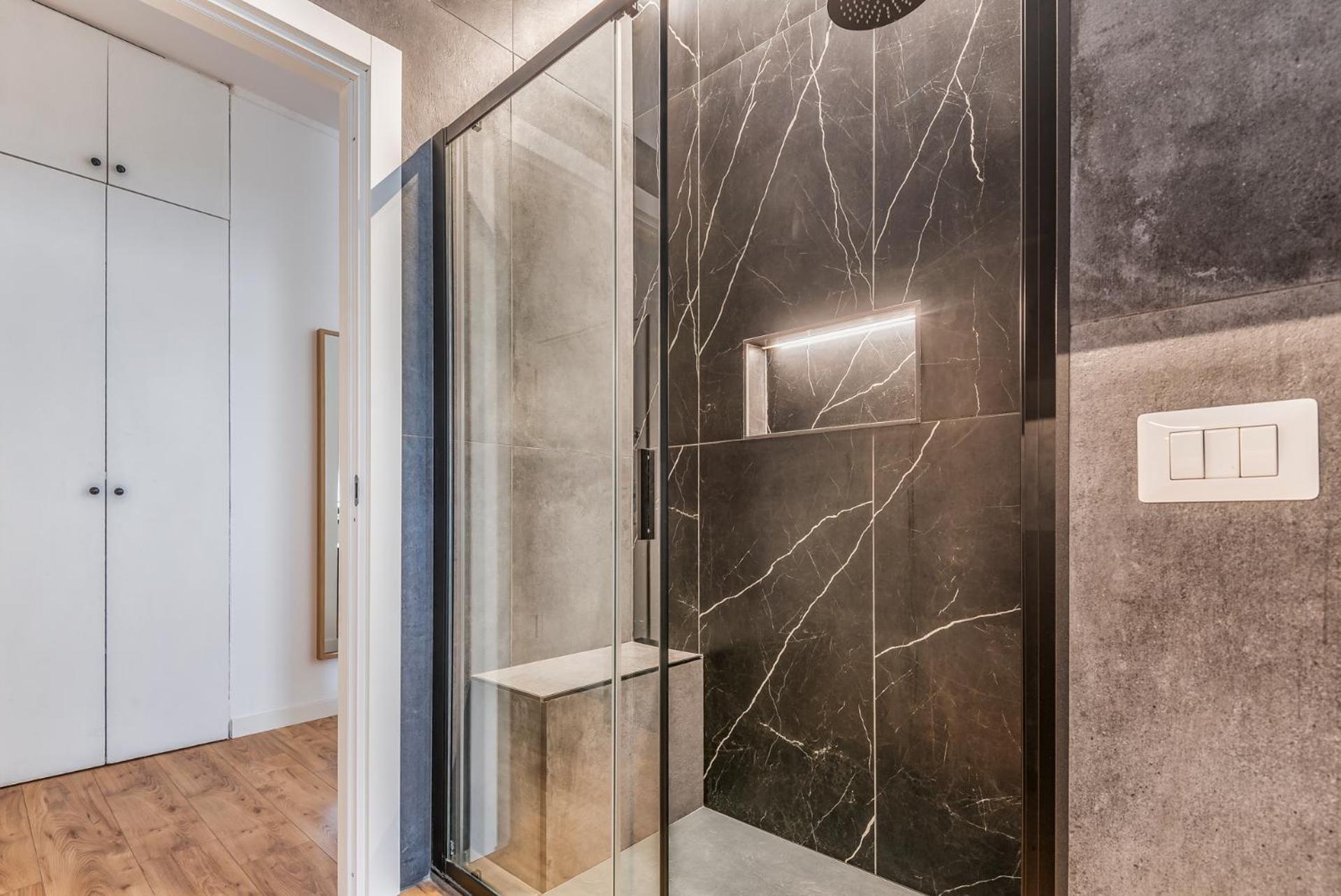 4 Pax Wi-fi Lorenteggio * Milan